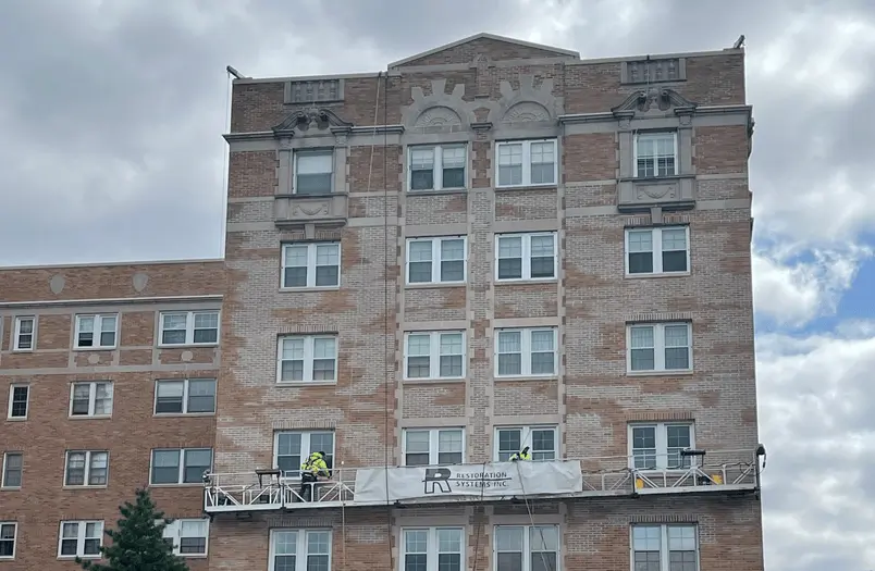 2615 Park